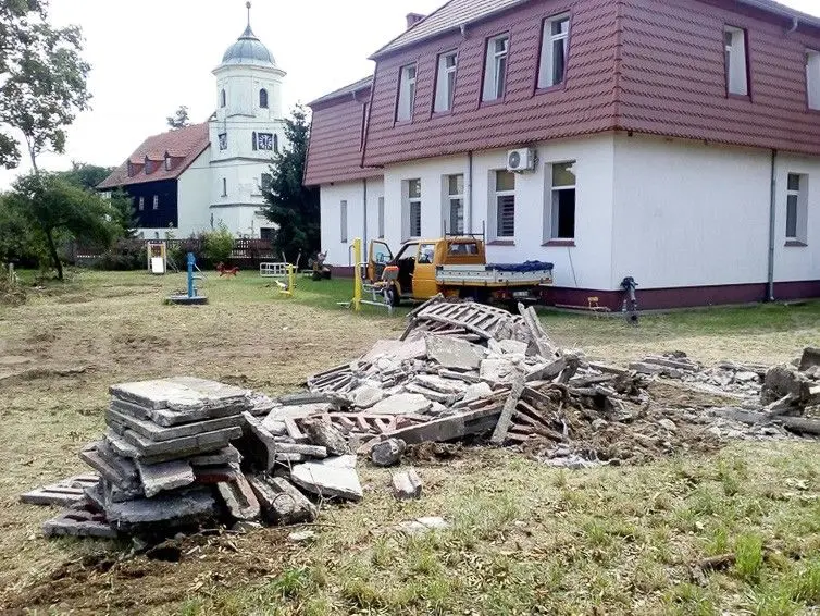 Budują place zabaw w Różyńcu, Krzyżowej, Wierzbowej i Pasterniku