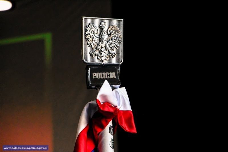 Ślubowanie nowo przyjętych policjantów. Jeden z nich służyć będzie w Bolesławcu