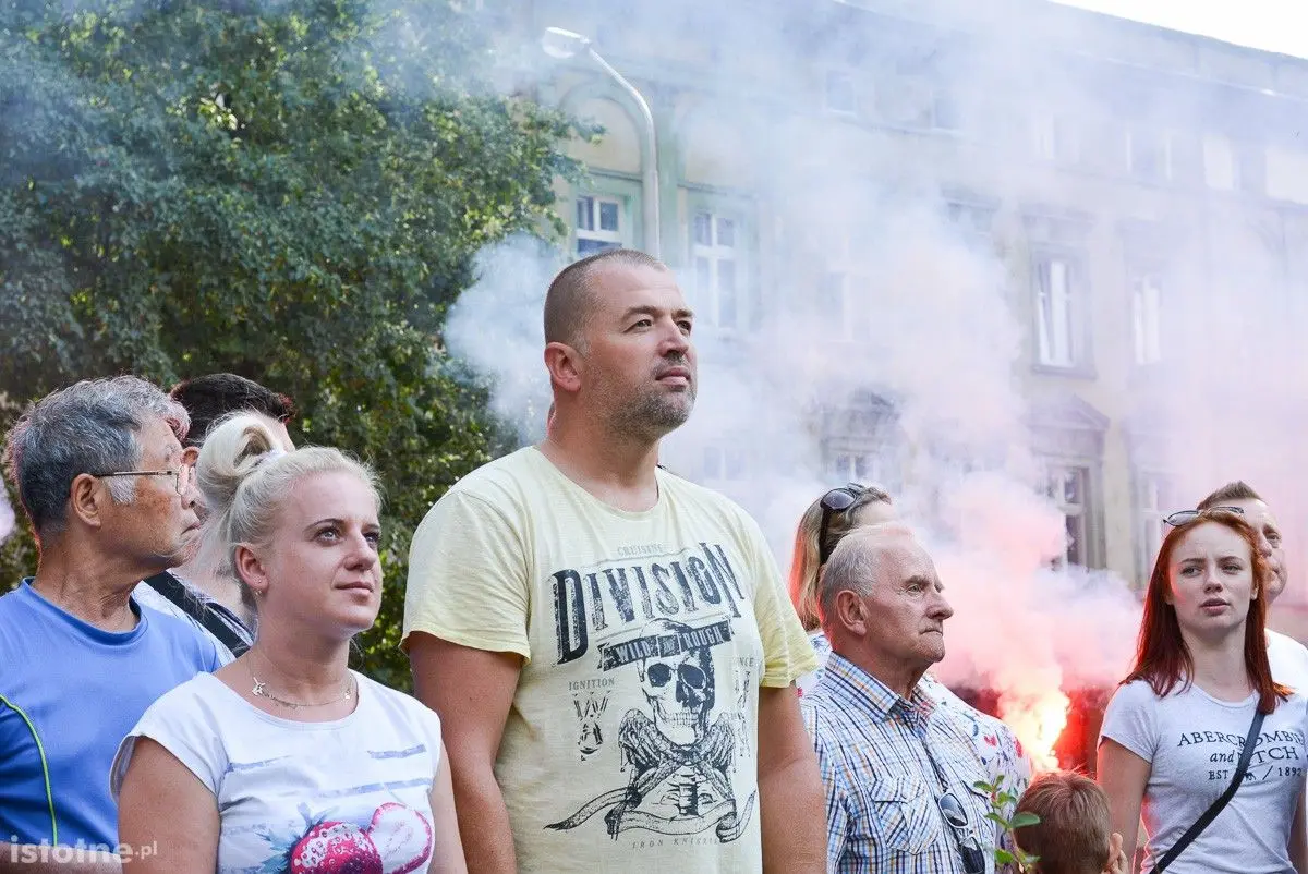Zawyły syreny. Bolesławiec pamięta o powstańcach warszawskich