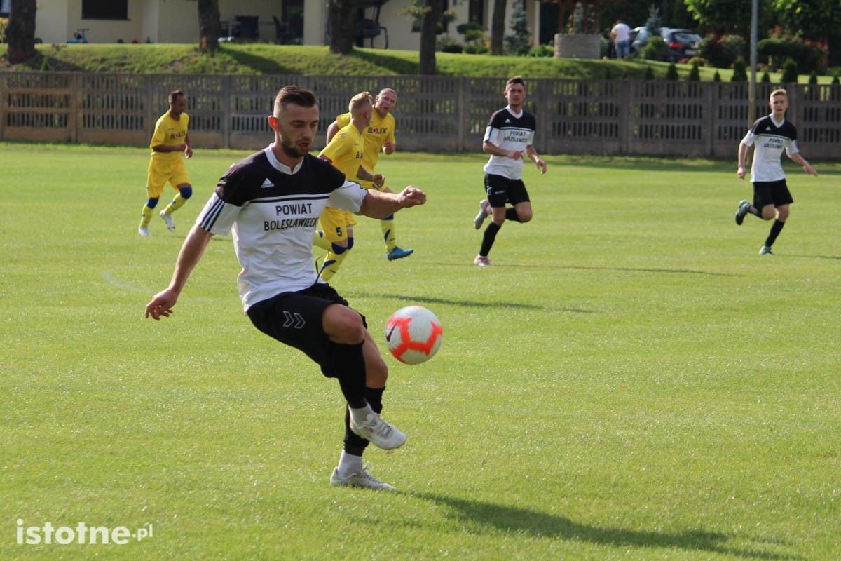 Gryf Gryfów Śląski wygrywa sparing w Bolesławcu