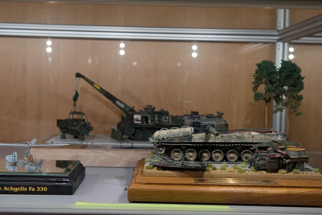 Pancerniacy świętowali po zmroku