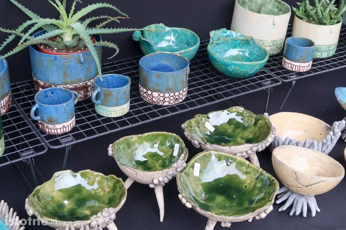 Ceramika na targach ceramicznych w Bolesławcu