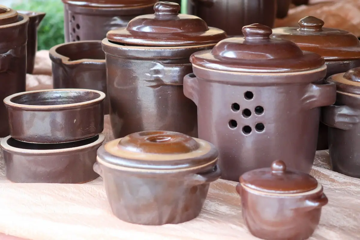 Ceramika na targach ceramicznych w Bolesławcu