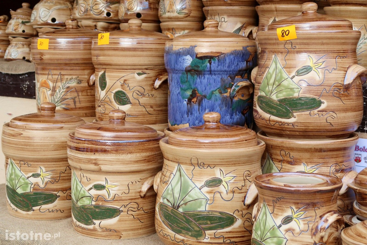 Ceramika na targach ceramicznych w Bolesławcu