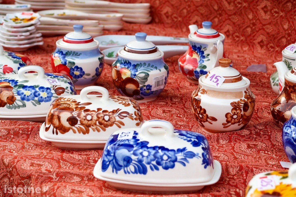Ceramika na targach ceramicznych w Bolesławcu