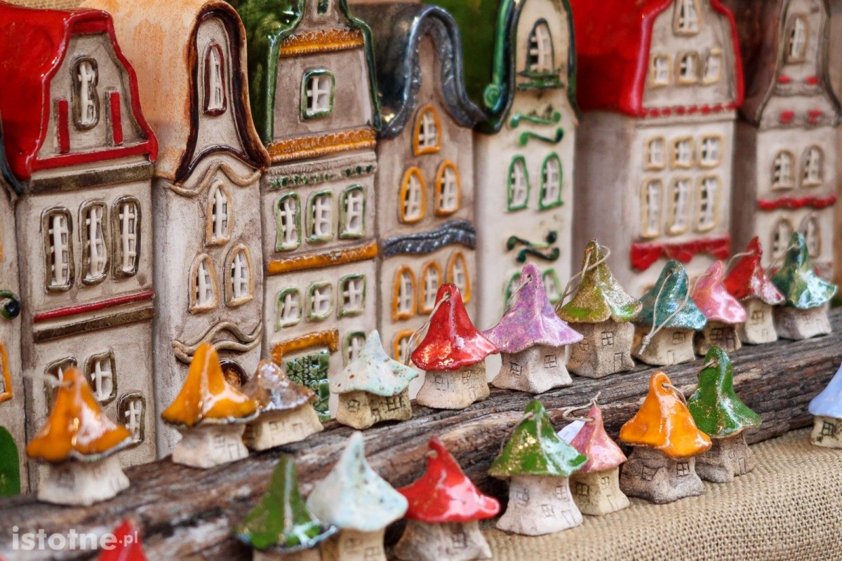 Ceramika na targach ceramicznych w Bolesławcu