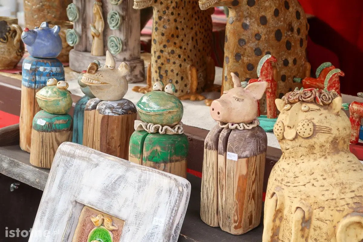 Ceramika na targach ceramicznych w Bolesławcu