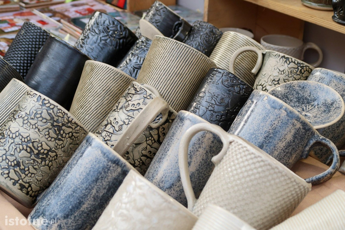 Ceramika na targach ceramicznych w Bolesławcu