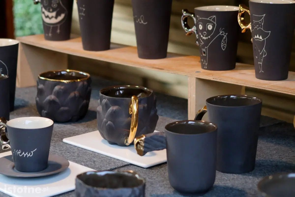 Ceramika na targach ceramicznych w Bolesławcu