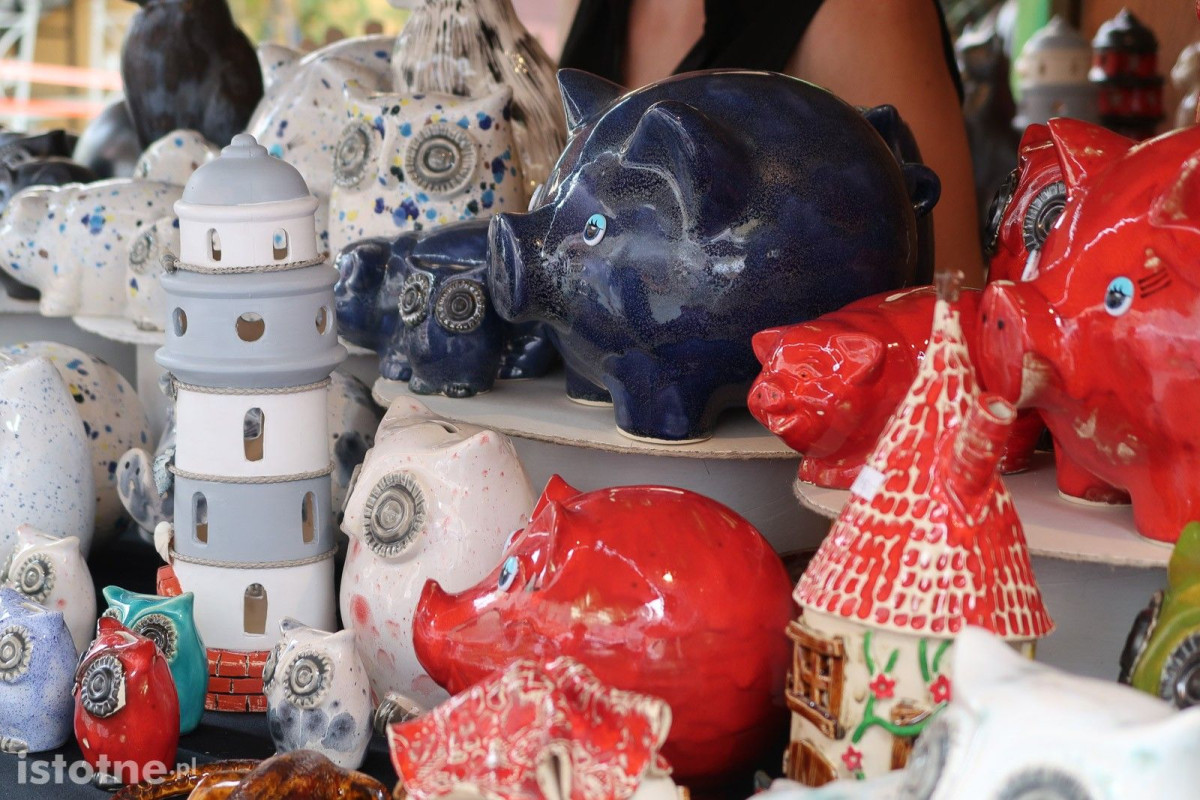 Ceramika na targach ceramicznych w Bolesławcu