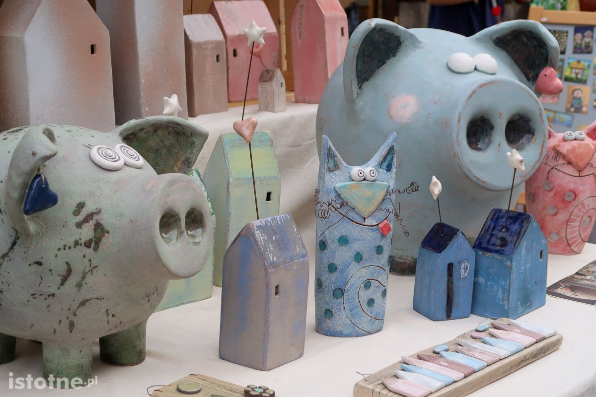 Ceramika na targach ceramicznych w Bolesławcu