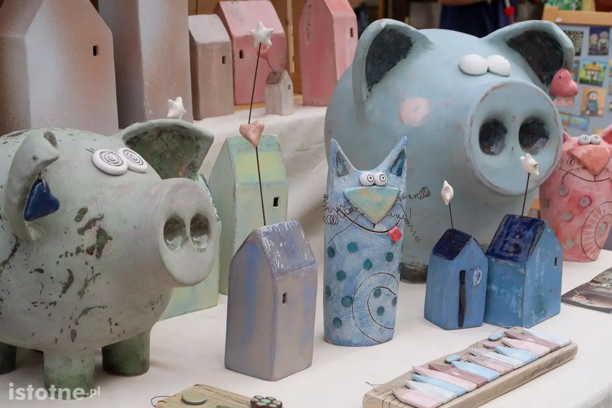 Ceramika na targach ceramicznych w Bolesławcu