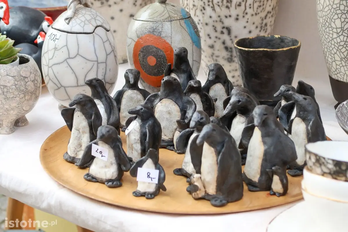 Ceramika na targach ceramicznych w Bolesławcu