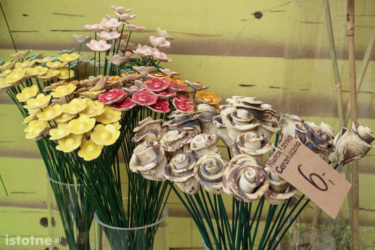 Ceramika na targach ceramicznych w Bolesławcu