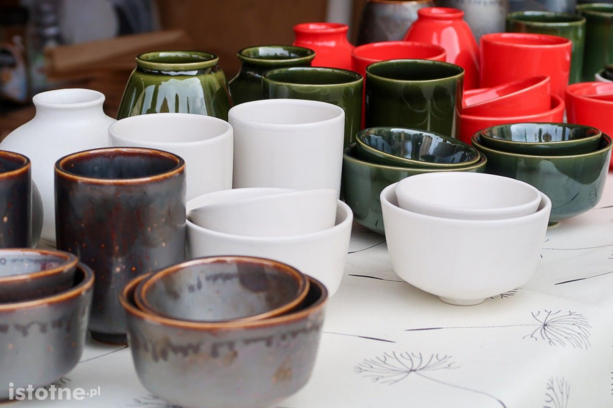 Ceramika na targach ceramicznych w Bolesławcu