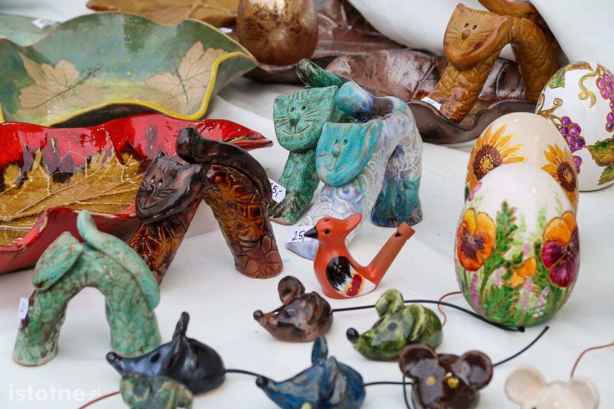 Ceramika na targach ceramicznych w Bolesławcu