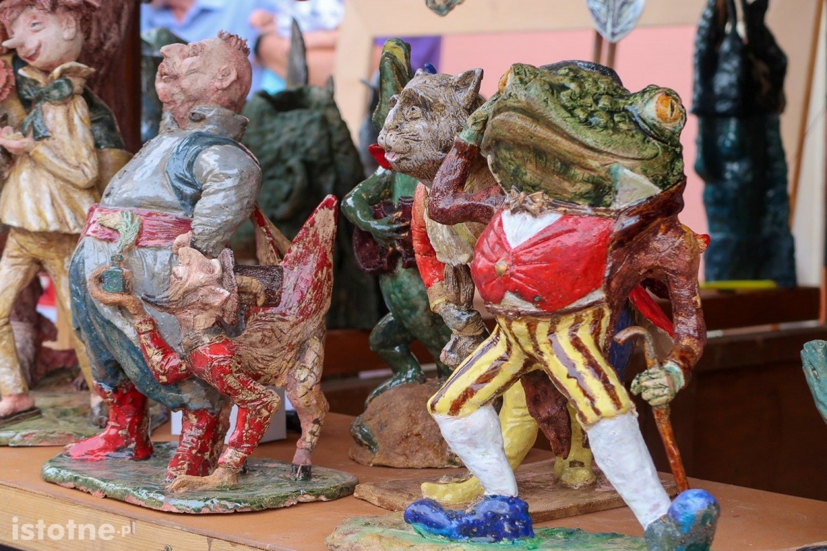 Ceramika na targach ceramicznych w Bolesławcu