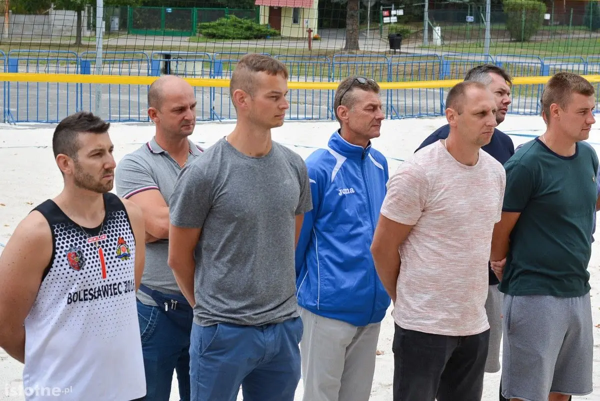 Strażacy – znakomici siatkarze plażowi