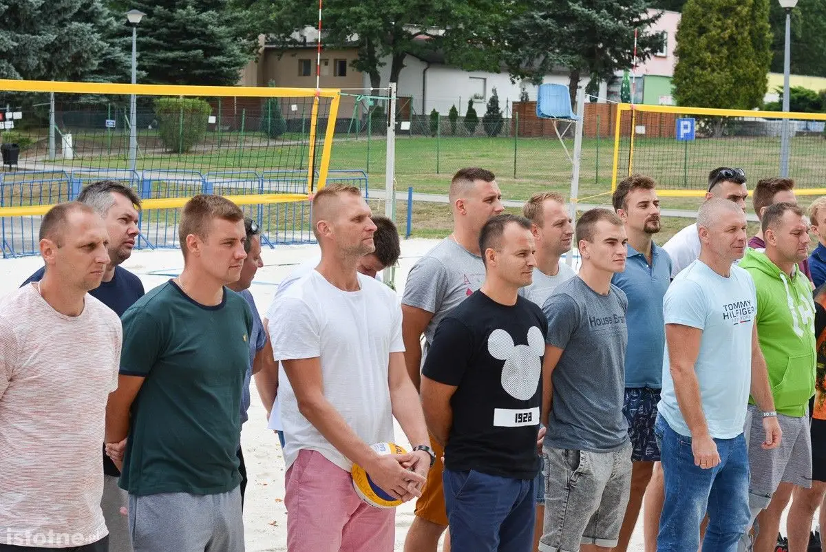 Strażacy – znakomici siatkarze plażowi