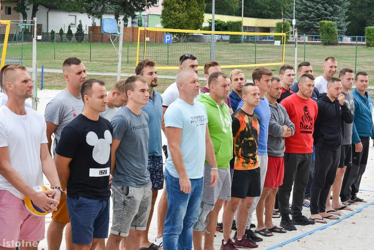 Strażacy – znakomici siatkarze plażowi