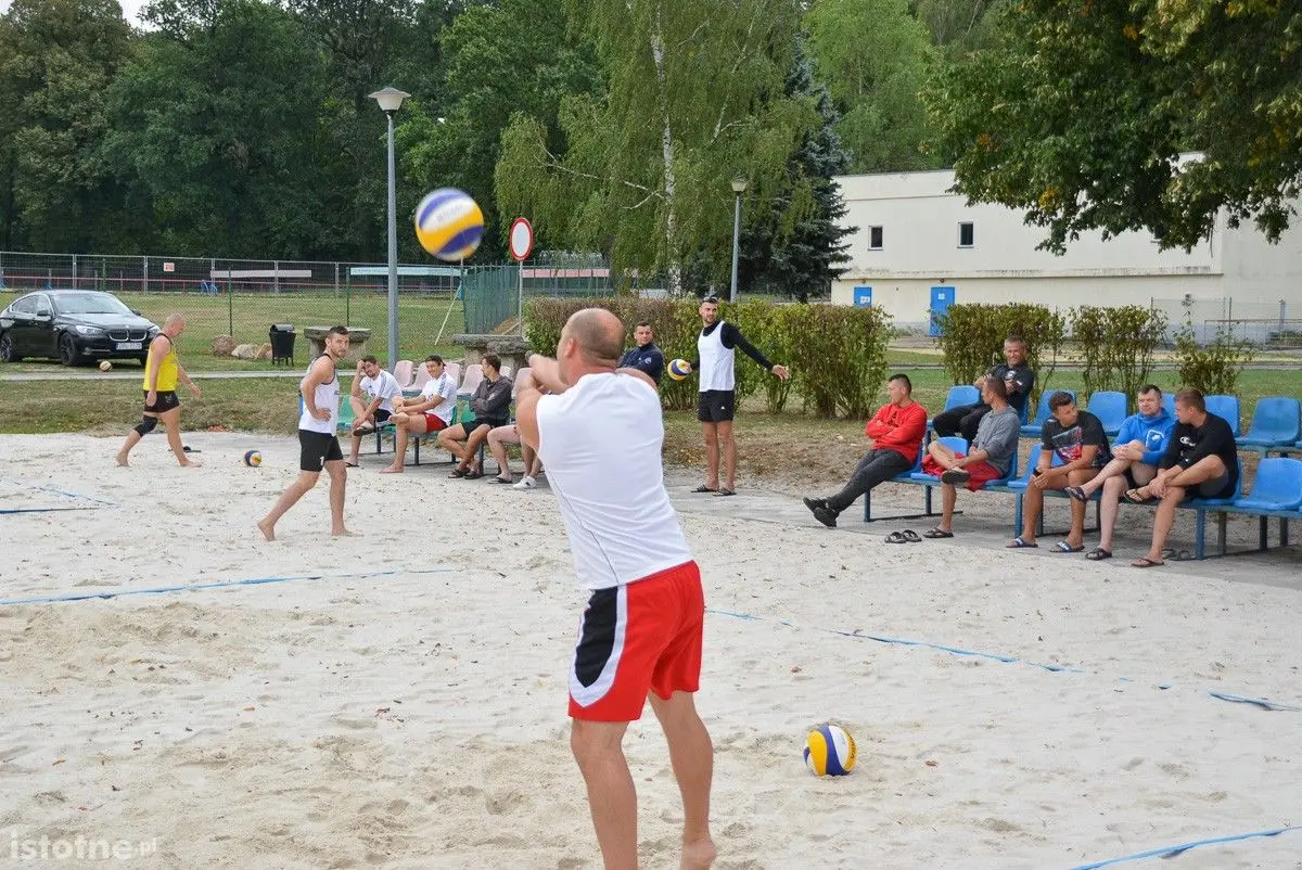 Strażacy – znakomici siatkarze plażowi