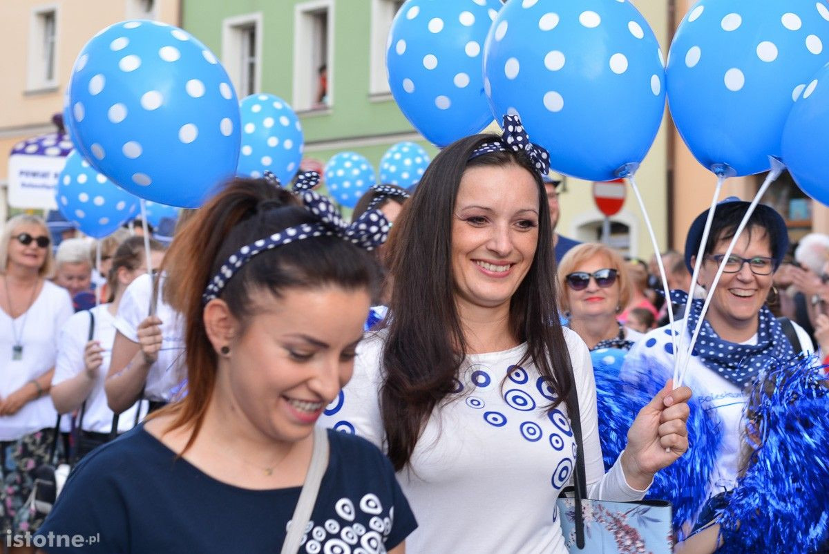 Parada otwierająca 25 Bolesławieckie Święto Ceramiki