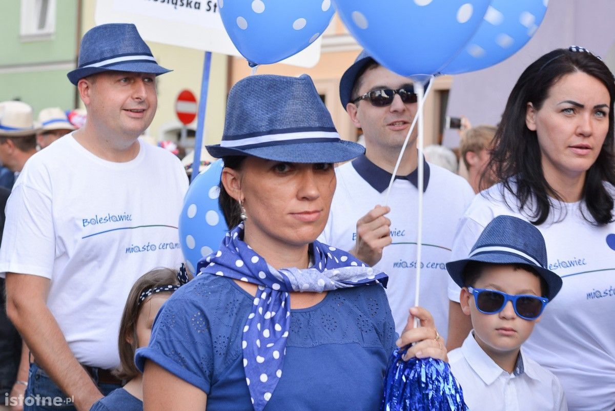 Parada otwierająca 25 Bolesławieckie Święto Ceramiki