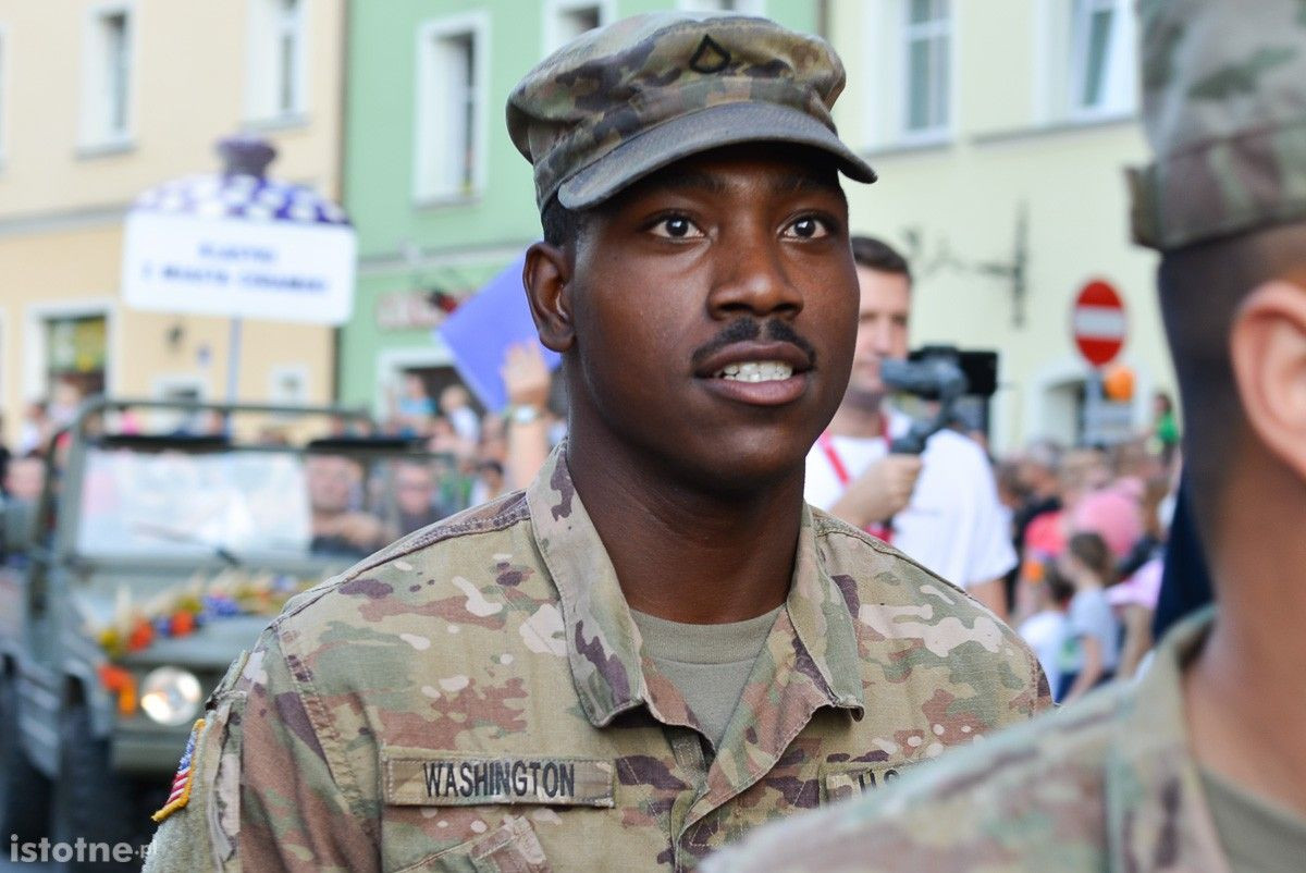 Parada otwierająca 25 Bolesławieckie Święto Ceramiki