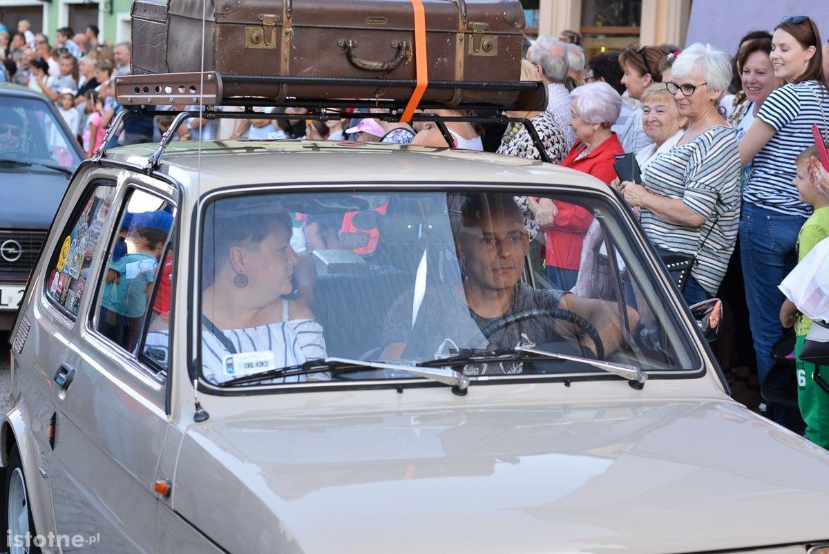 Parada otwierająca 25 Bolesławieckie Święto Ceramiki