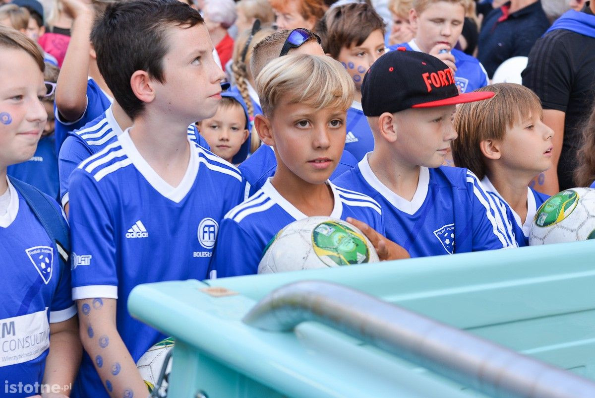 Parada otwierająca 25 Bolesławieckie Święto Ceramiki