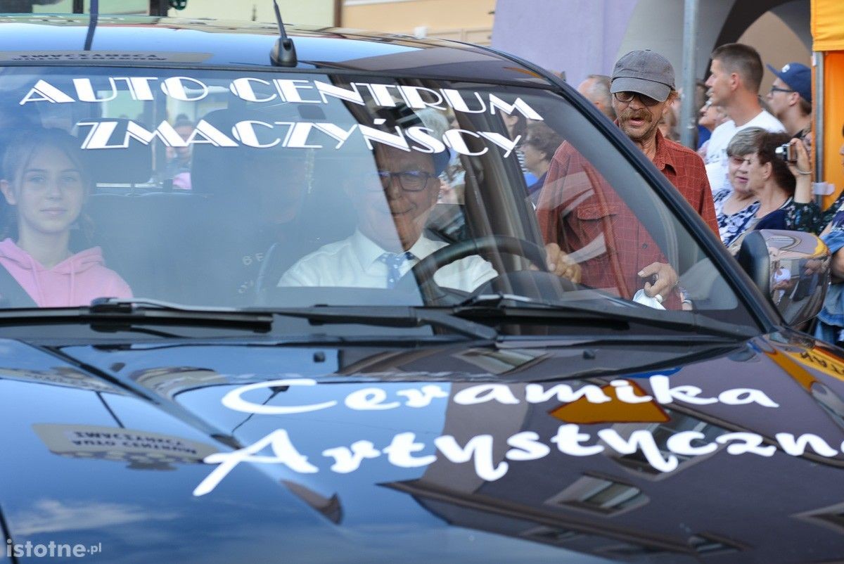 Parada otwierająca 25 Bolesławieckie Święto Ceramiki