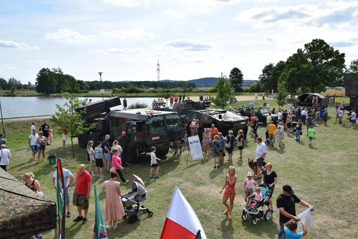 Bolesławieccy artylerzyści na Święcie Wojska Polskiego w Jaworze