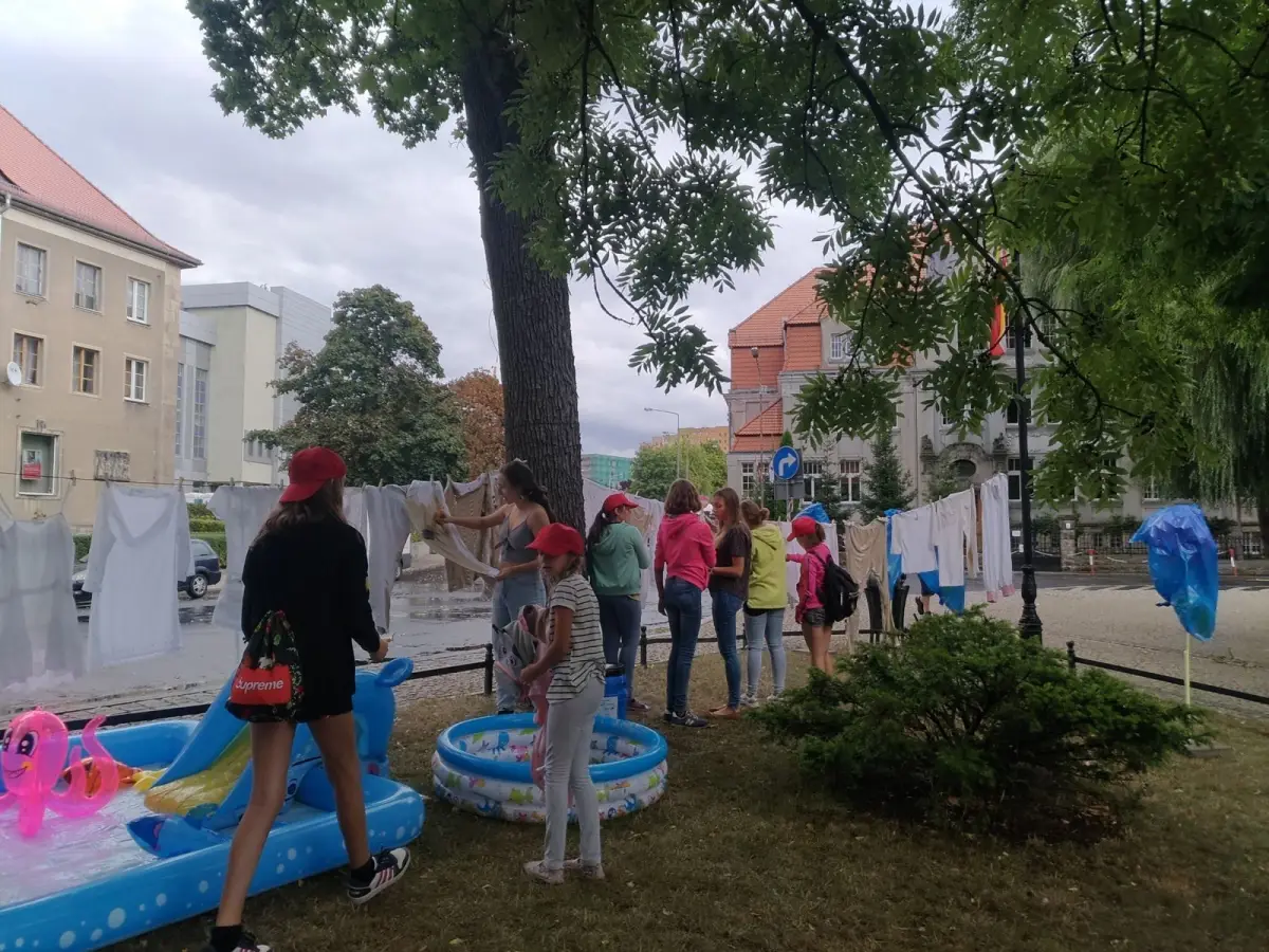 Miasteczko "Gliniane Mosty" stylistka