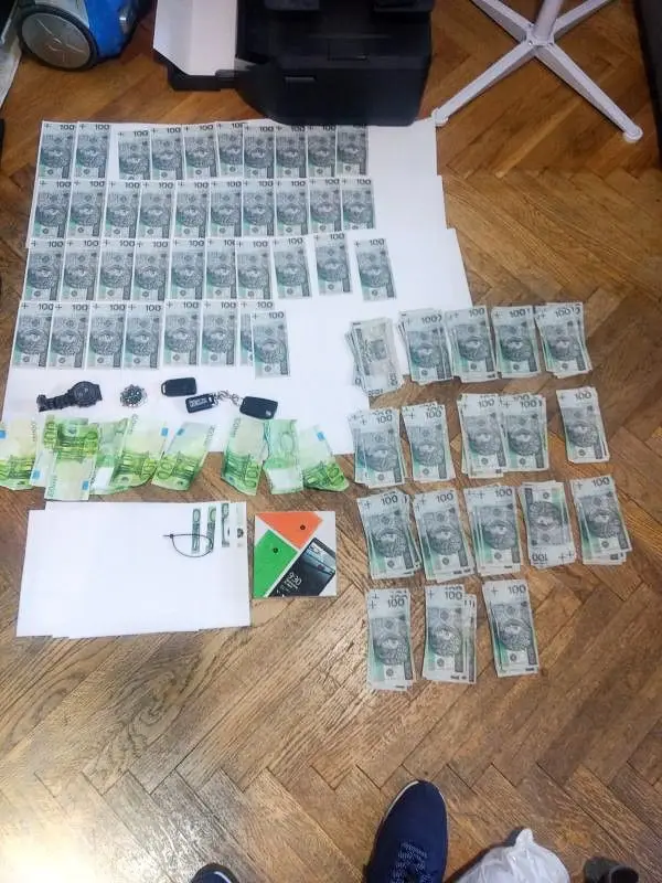 21-letni fałszerz pieniędzy aresztowany