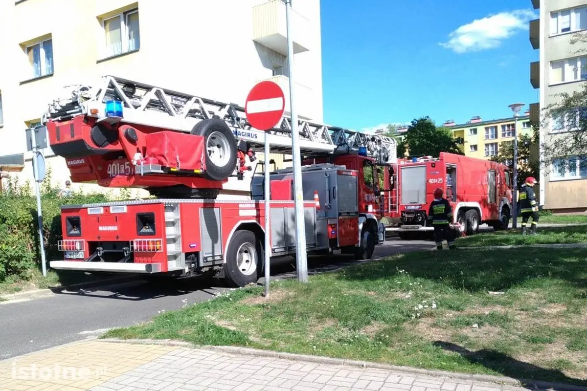 Akcja straży i policji w wieżowcu przy Bielskiej