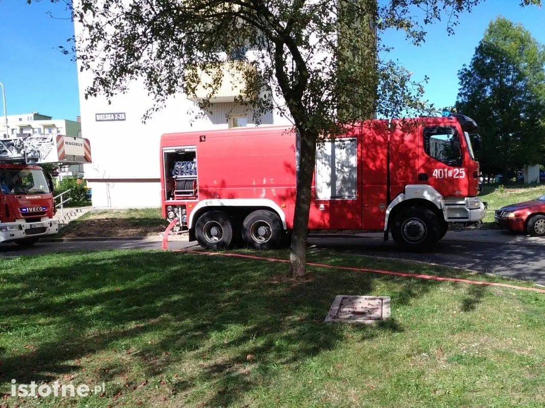 Akcja straży i policji w wieżowcu przy Bielskiej