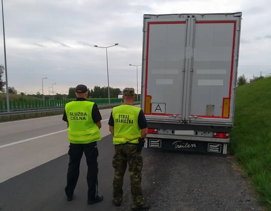Transport 20 ton śmieci z Niemiec zablokowany