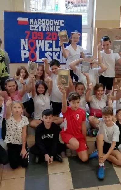 Narodowe Czytanie 2019 zorganizowane w Bolesławcu przez nauczycielki Szkoły Podstawowej nr 2