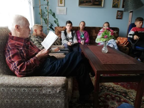 Narodowe Czytanie 2019 zorganizowane w Bolesławcu przez nauczycielki Szkoły Podstawowej nr 2