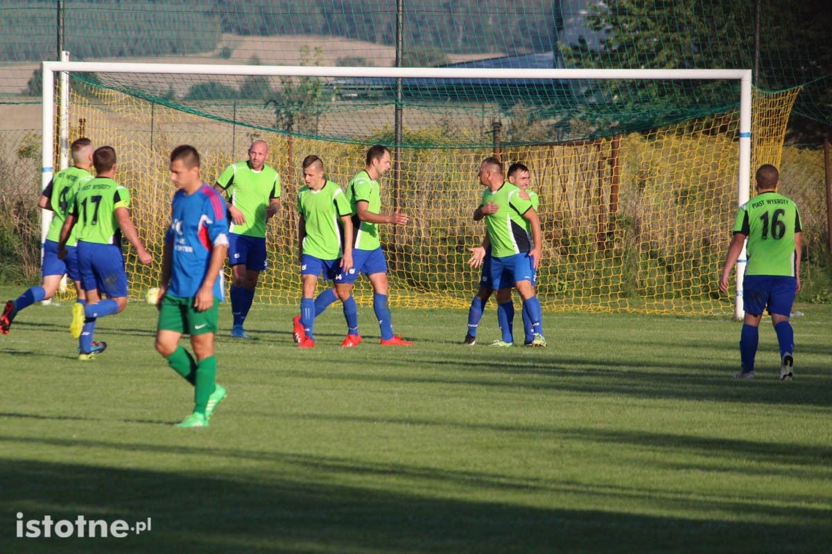 Piast Wykroty wygrywa w Warcie Bolesławieckiej