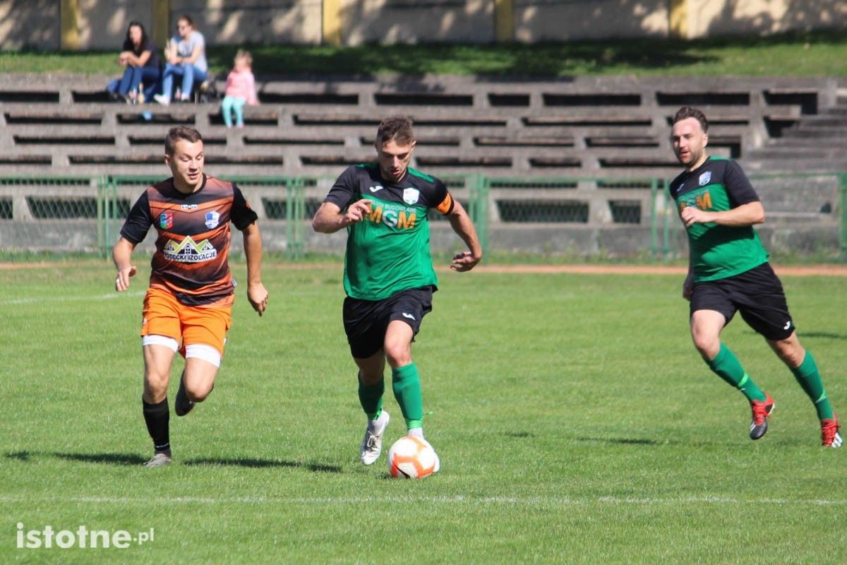 BKS przegrywa z Hutnikiem Pieńsk.