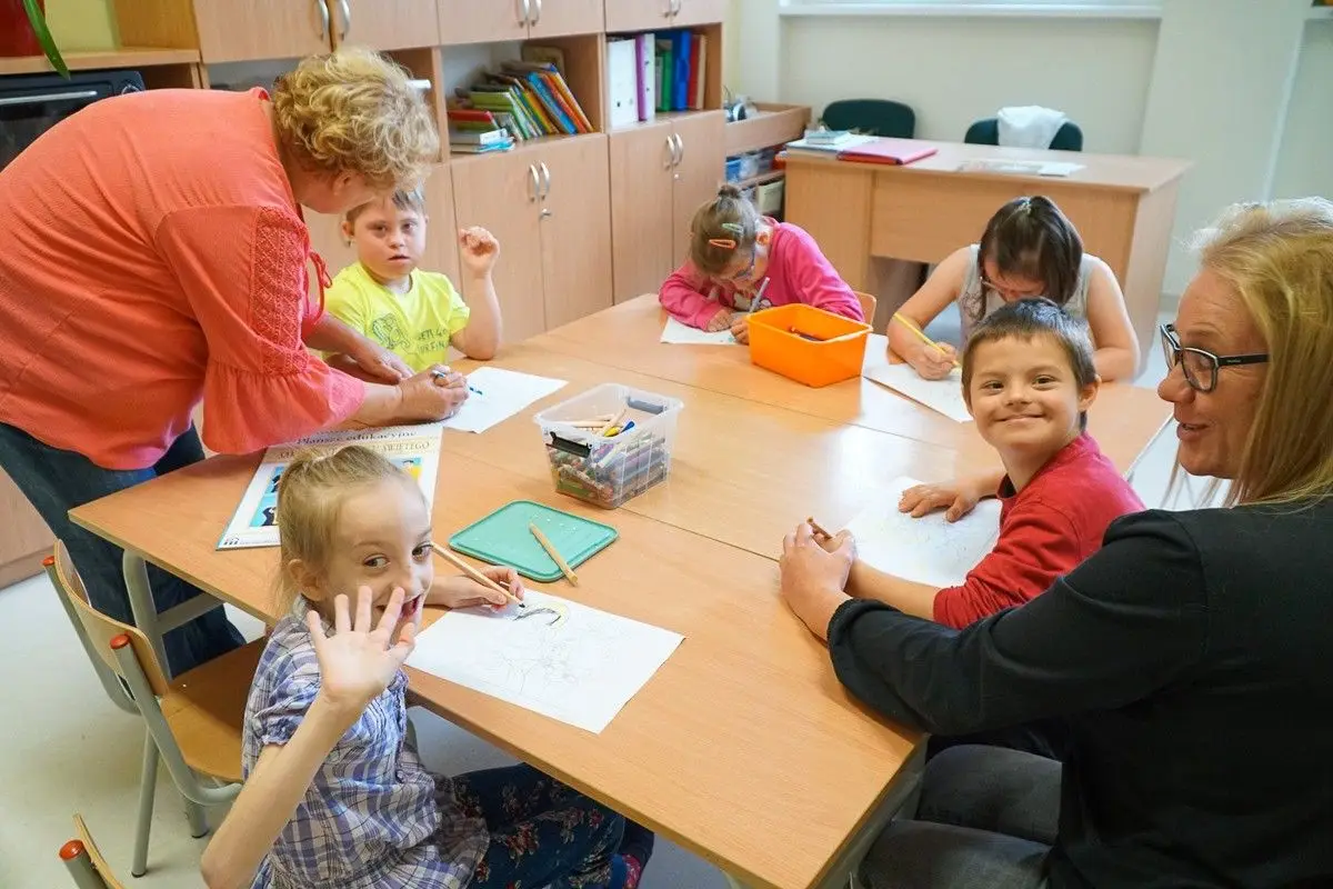 Szkoła specjalna pełna uśmiechów