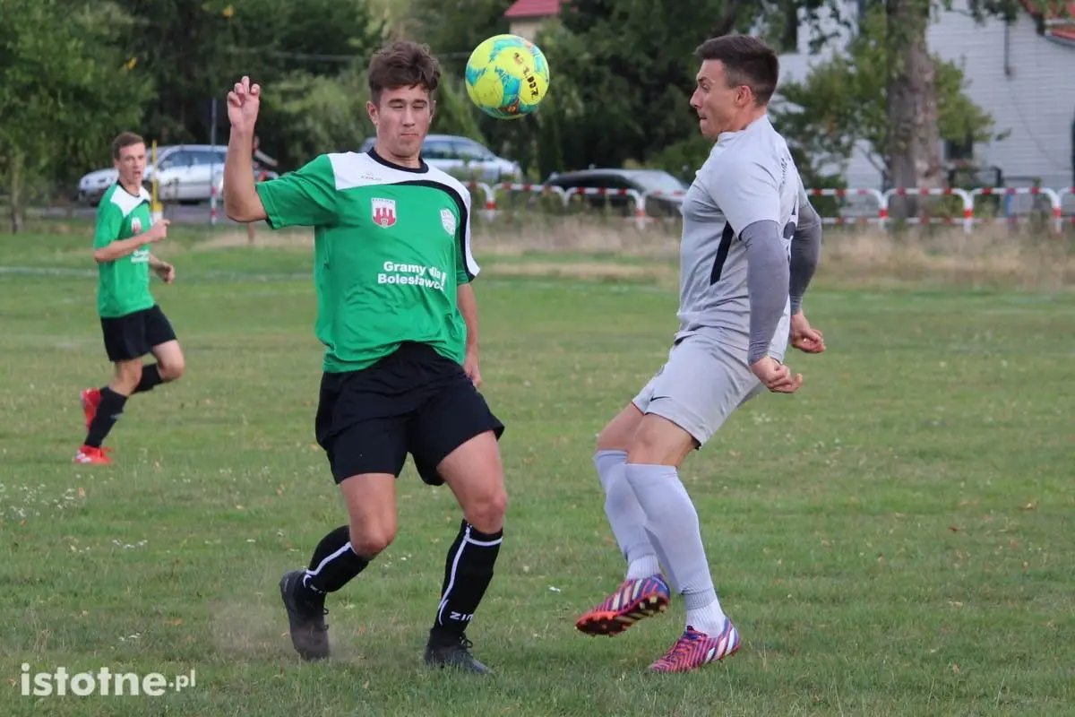 Puchar: BKS wygrywa z KS Stare Jaroszowice