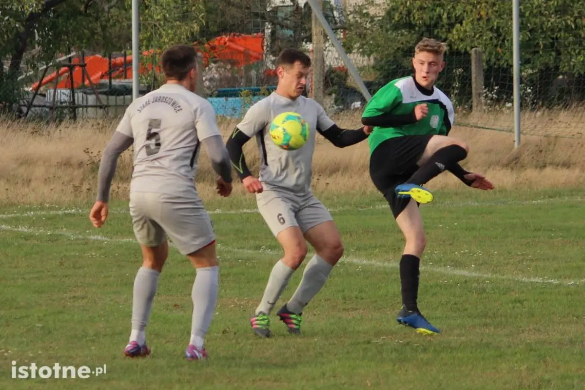 Puchar: BKS wygrywa z KS Stare Jaroszowice