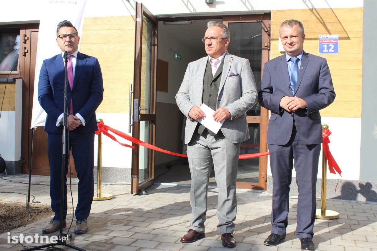 Wyremontowany budynek TBS przy Żwirki i Wigury 12