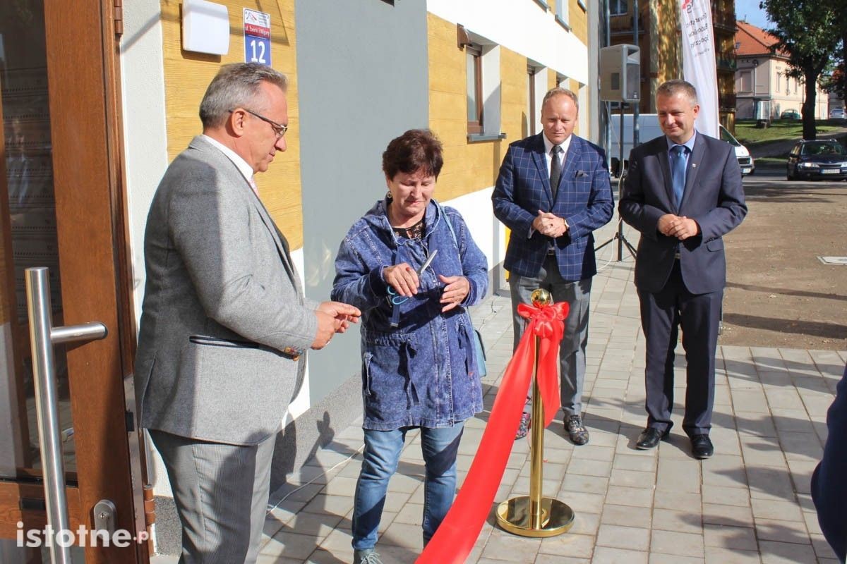 Wyremontowany budynek TBS przy Żwirki i Wigury 12