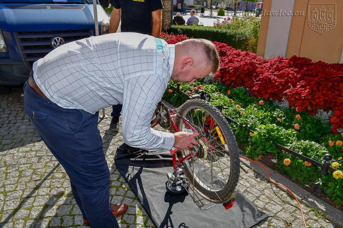 Bolesławianie wzięli udział w akcji „Nasze miasto oddycha”