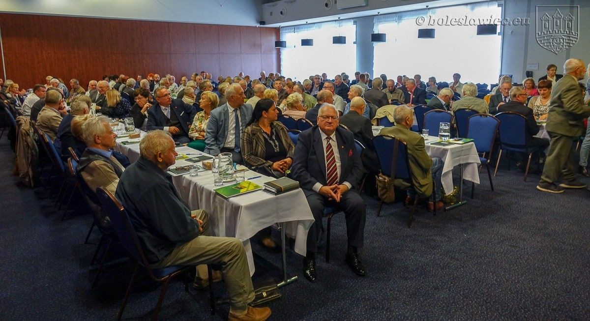 Ogrody działkowe – zielone płuca miast, relaks i integracja