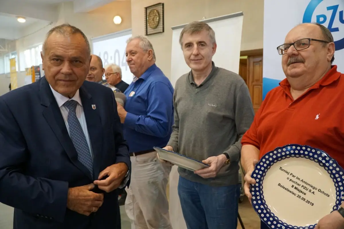 Przy zielonym stoliku. Bolesławiecka Trzydniówka Brydża Sportowego za nami
