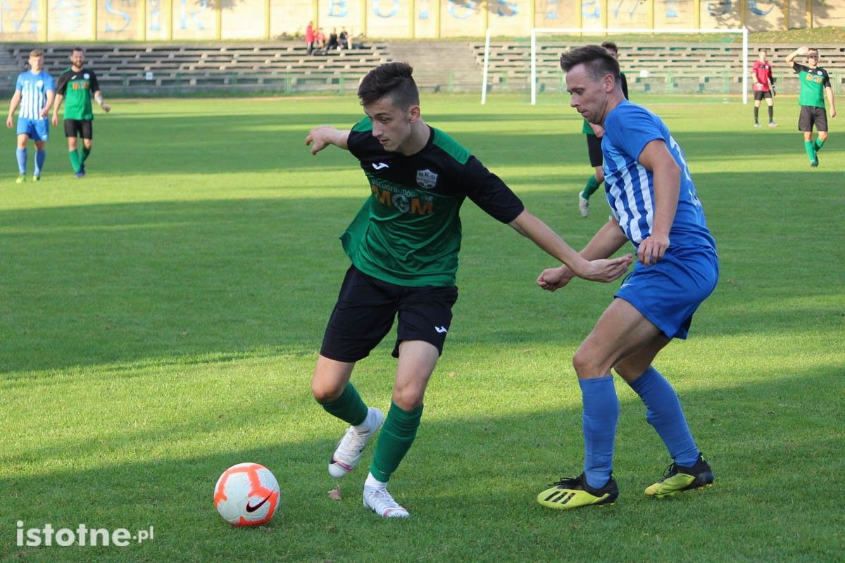 BKS wysoko wygrywa z Włókniarzem Leśna